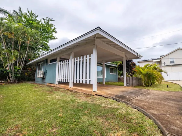 196 Muliwai Dr, Wailuku, HI 96793