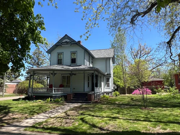504 Stuart Ave, Kalamazoo, MI 49007