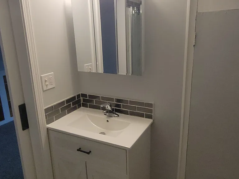 12804 Astor Ave — Photo 11