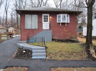 4 Wentworth St, Worcester, MA 01603