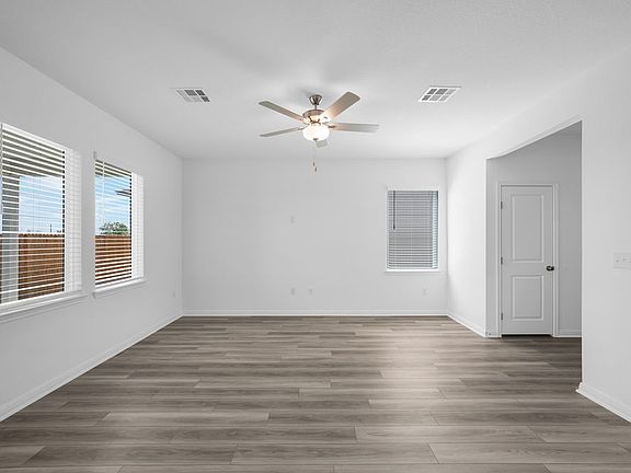 4th image of 6005 Alfred Acres Dr