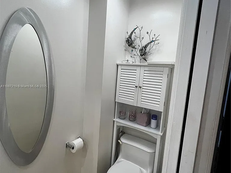 6917 Collins Ave — Photo 38