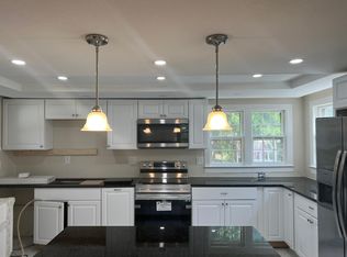 35 Rocky Glen Rd, Danbury, CT 06810