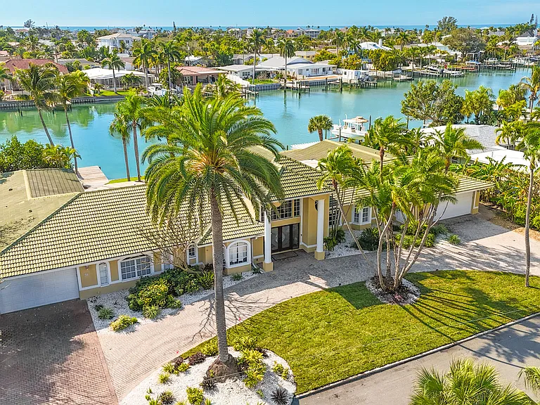 482 Hermosita Dr — Photo 30