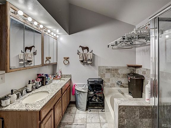 4th image of 8546 Angela Ln