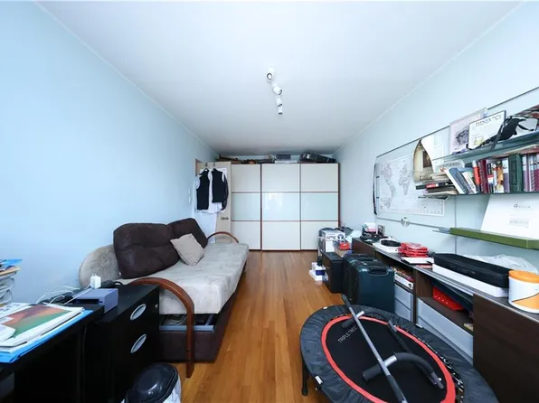 2415 East 27th Street image 21 of 37