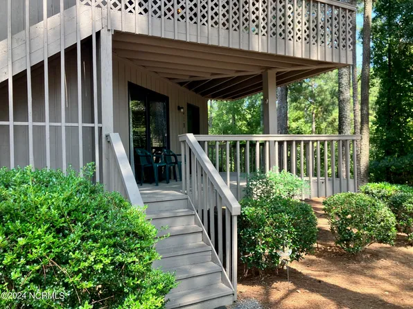 419 Foxcroft Circle #419, Foxfire Village, NC 27281