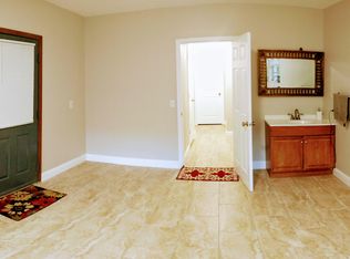 1121 E Lumsden Rd, Brandon, FL 33511