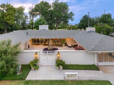 8917 Lakehurst Dr, Oklahoma City, OK, 73120