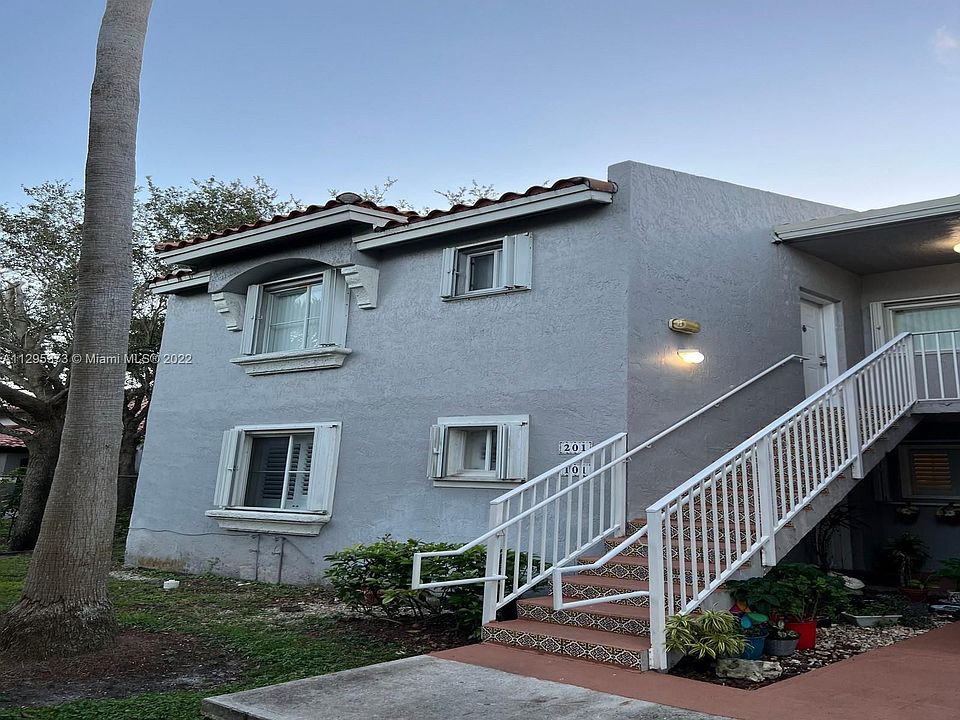 1st image of 4712 NW 114th Ave Unit 201