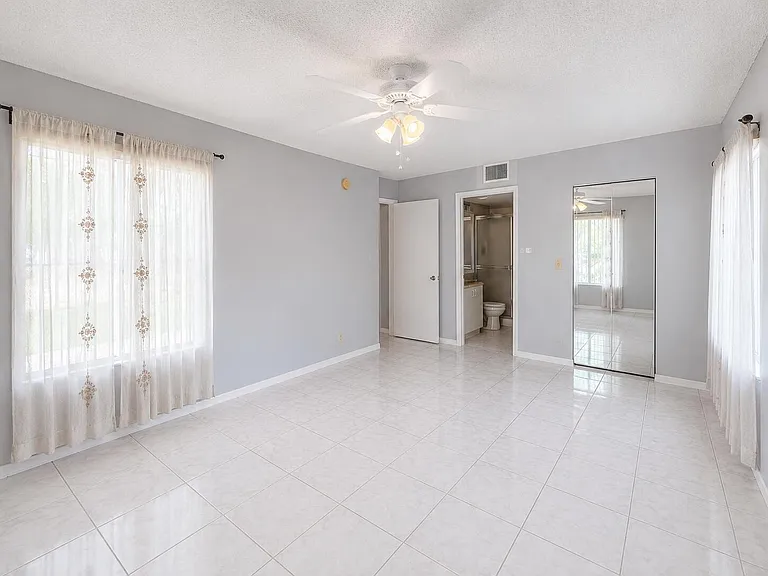 1995 SW Silver Pine Way #119-D1 — Photo 13