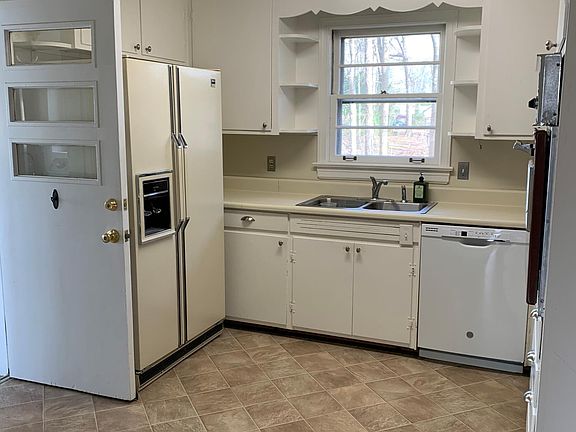 4th image of 125 Oakhaven Dr