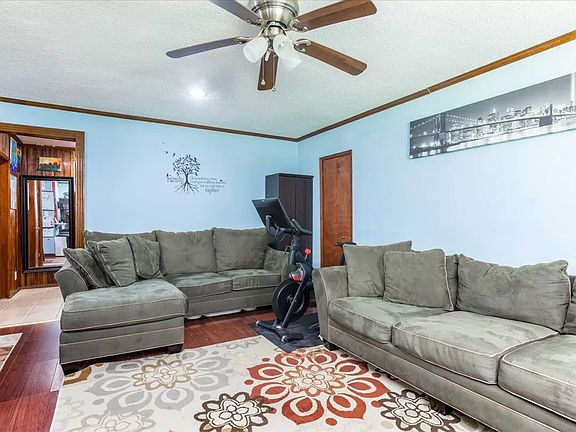 4th image of 67-24 150th St #408A