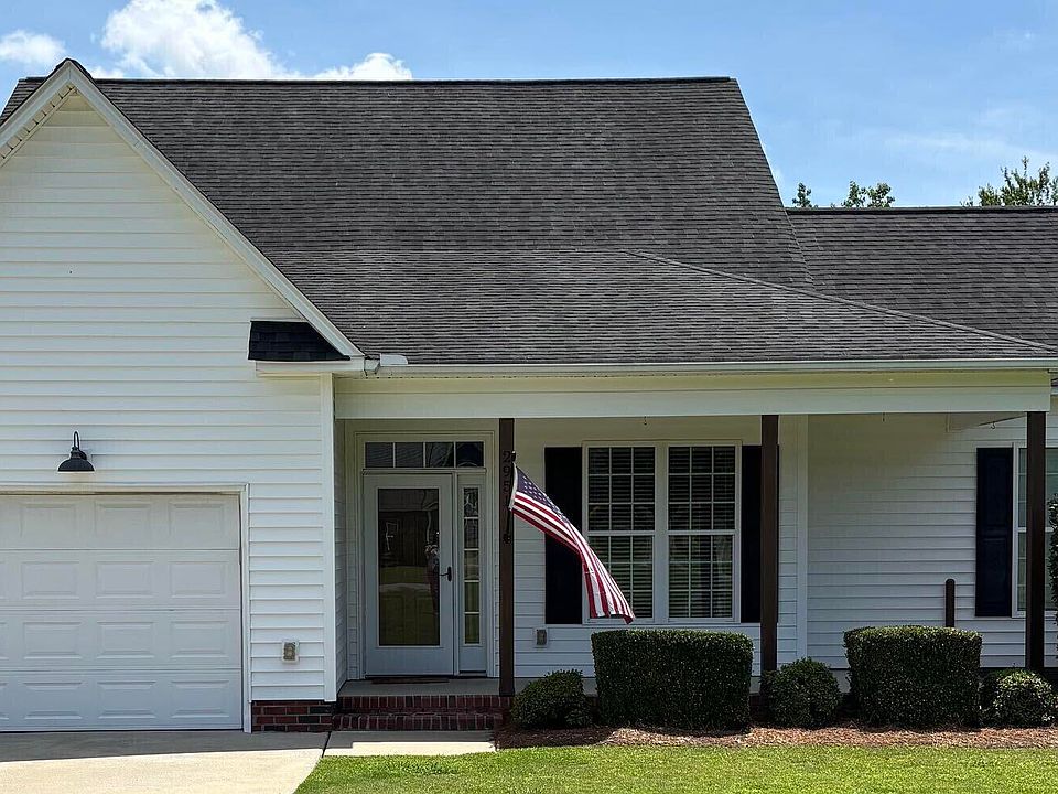 1st image of 2951 Anderson Creek Dr