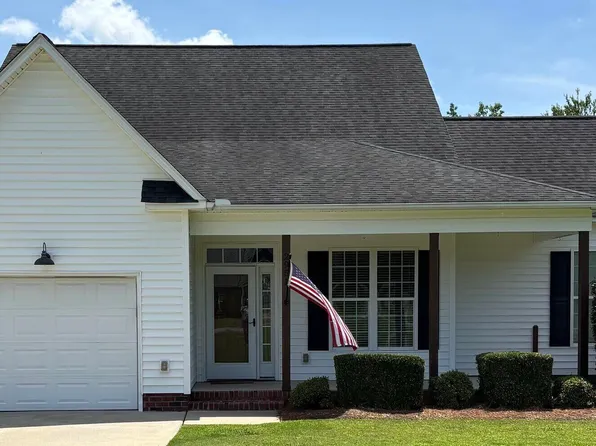 2951 Anderson Creek Dr, Greenville, NC 27858