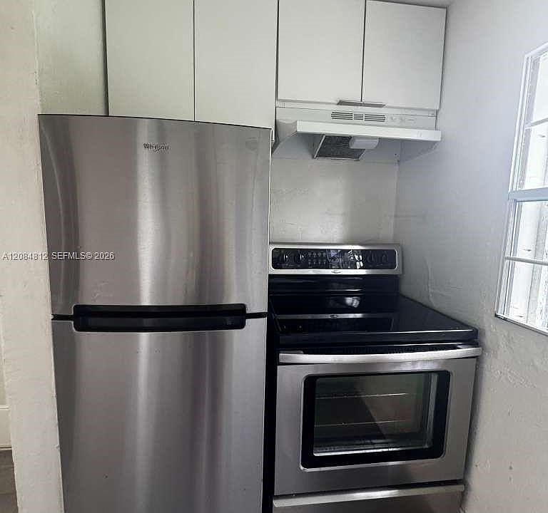 1st image of 1121 NW 40th St #4