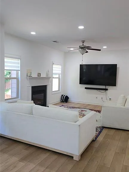 1565 Nightfall Ct — Photo 5