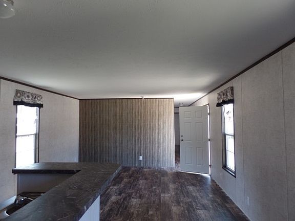 5th image of 5909 S Wilkerson St #139