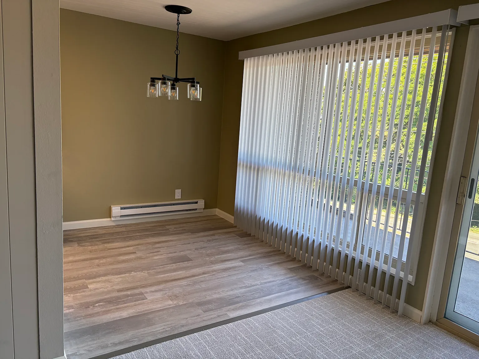 2 bed, 735 sqft, $1,750 — Photo 4
