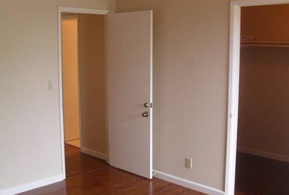 Master with walk in close