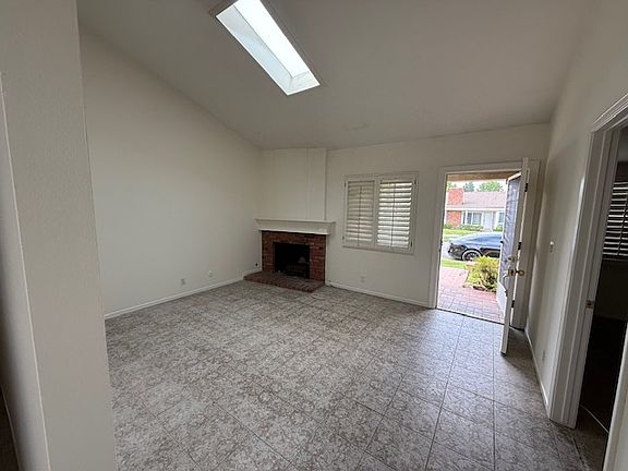 3rd image of 1061 Napa St