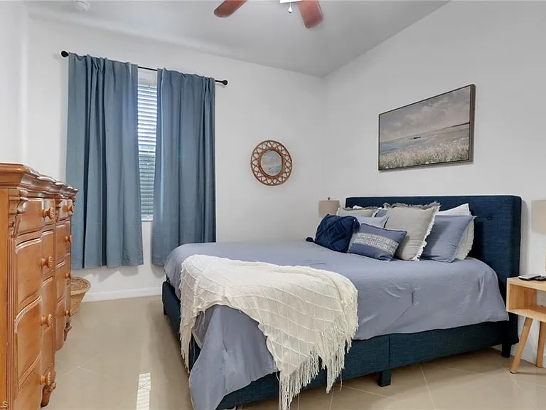 11295 Red Bluff Ln — Photo 16