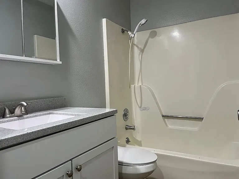 123 Hannah Dr #1 — Photo 14