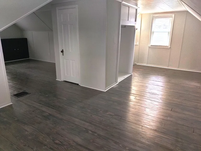 1720 Evansdale Ave — Photo 6
