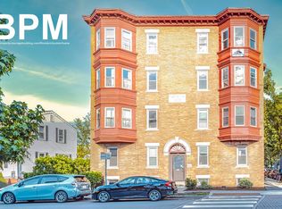 124 Berkshire St APT 4, Cambridge, MA 02141