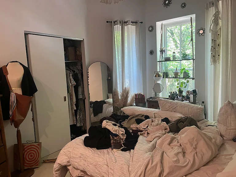 25 Holyoke St #5 — Photo 9