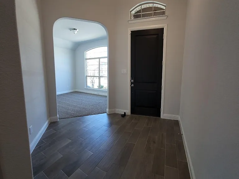 1801 Spinnaker Dr — Photo 14