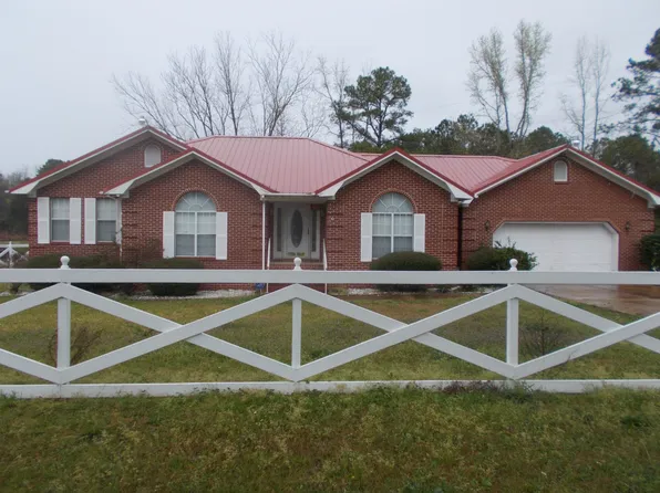 504 Grindle Ave, Selma, AL 36703