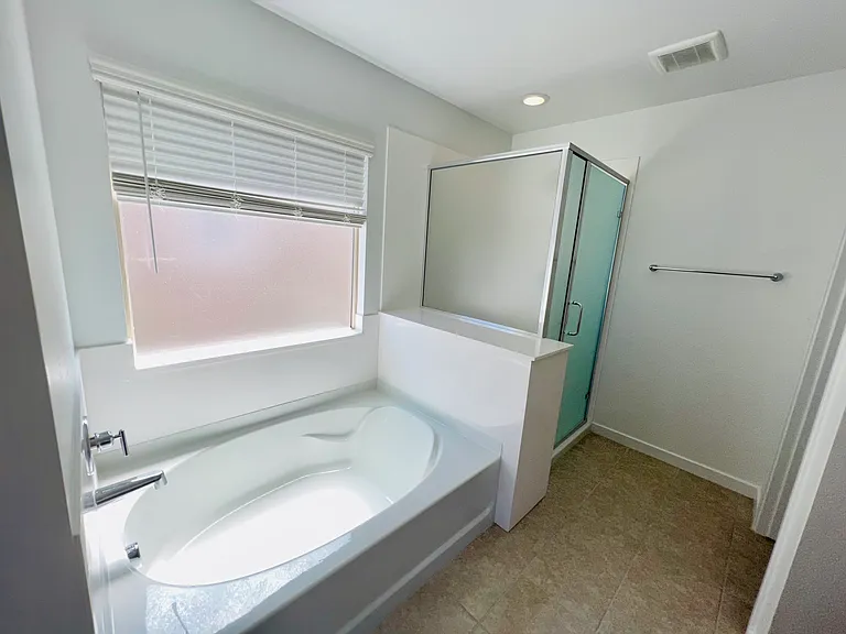 6038 W Hartford Ct — Photo 23