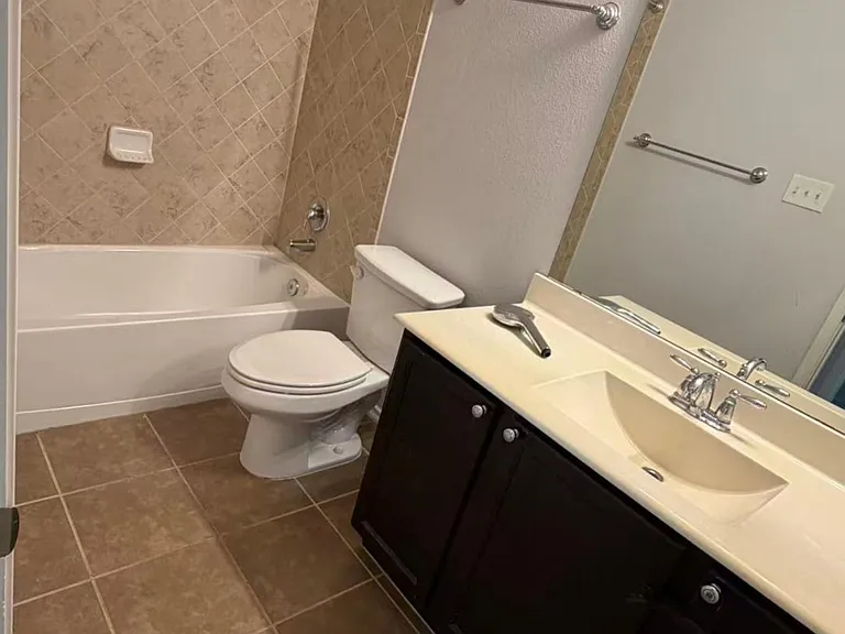 832 Cheyenne Dr — Photo 16