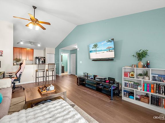 5th image of 236 Bertram Dr Unit O