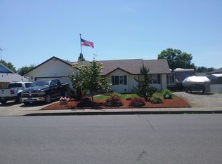 571 SW Wyatt St, Dallas, OR 97338