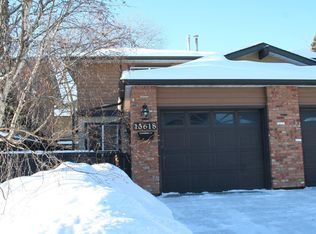 13618 27th St NW, Edmonton, AB T5A4B8