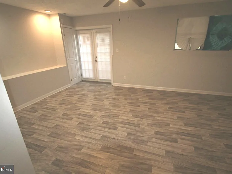 11203 Barnswallow Pl #D — Photo 11