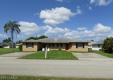 1st image of 1410 SE 8th Pl