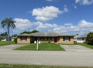 1410 SE 8th Pl, Cape Coral, FL 33990