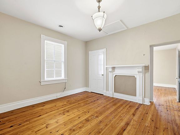 2nd image of 6 N Washington St