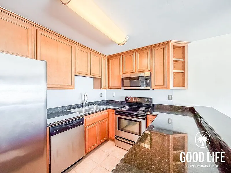 2 bed, 2.0 bath, 891 sqft, $2,650 — Photo 4