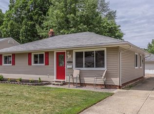 30137 Vineyard Rd, Willowick, OH 44095