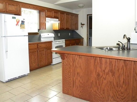 5th image of 293 Private Road 2572