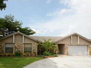 5000 NW 66th Dr, Coral Springs, FL 33067