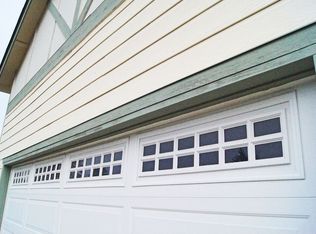 1043 5th St, Steilacoom, WA 98388