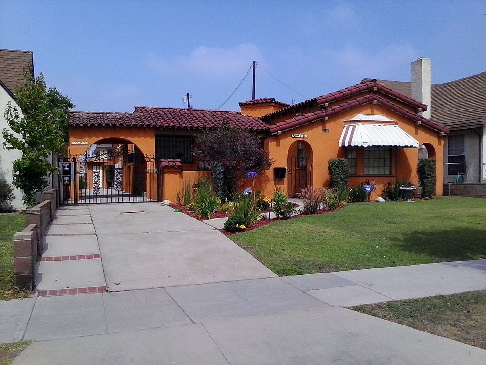 For Rent by Noe Pina