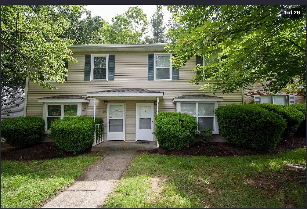 4 bed, 2.5 bath, 1440 sqft, $2,400 — Photo 1
