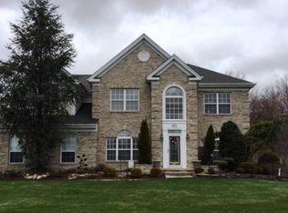 33 Lancaster Way, Jackson, NJ 08527