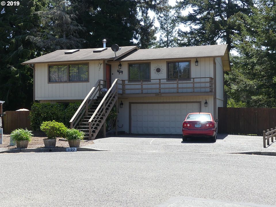 1st image of 1127 Hemlock Ct